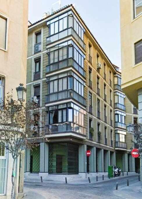 Un Elegante Piso Para Descubrir مدريد المظهر الخارجي الصورة